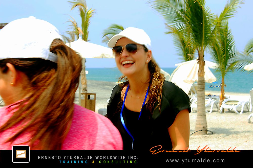 LATAM TEAM |Team Building LATAM | Trabajo en Equipo a través de Talleres Vivenciales