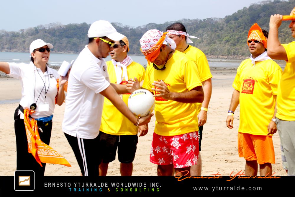 Team Building LATAM | Taller de Trabajo en Equipo con Aprendizaje Experiencial