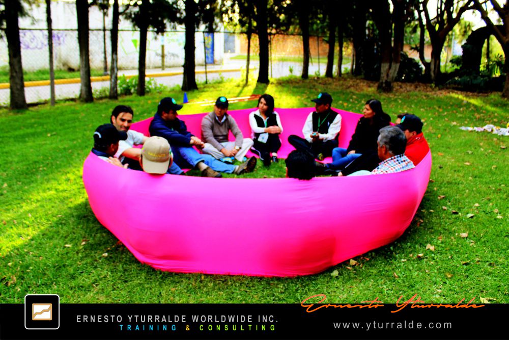 LATAM TEAM |Talleres de integración vivencial con cuerdas bajas en LATAM