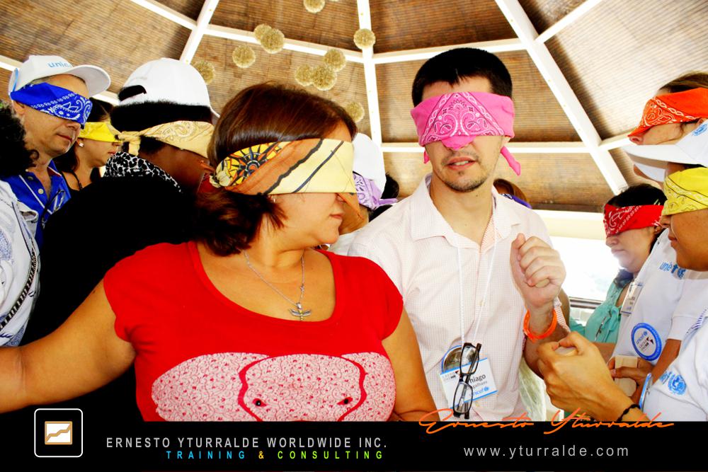 Team Building LATAM | Taller de Trabajo en Equipo para organizaciones en Latinoamérica