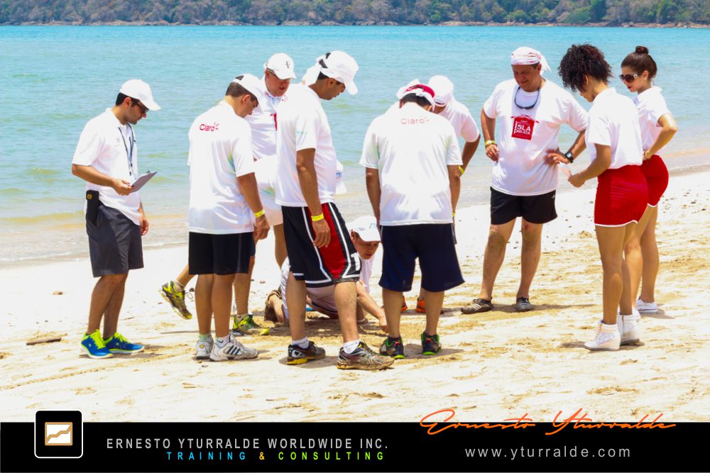 Team Building LATAM | Talleres de Cuerdas Corporativos para alto desempeño